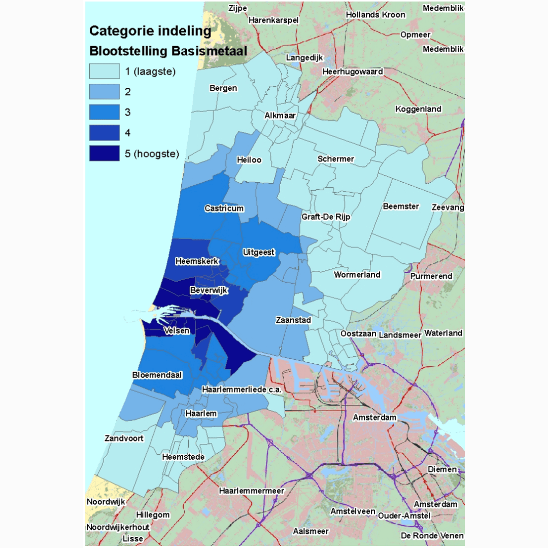 Indeling van het onderzoeksgebied in vijf delen op basis van de primaire fijnstofbijdrage van de basismetaalindustrie aan de PM10-concentratie (RIVM 2013)